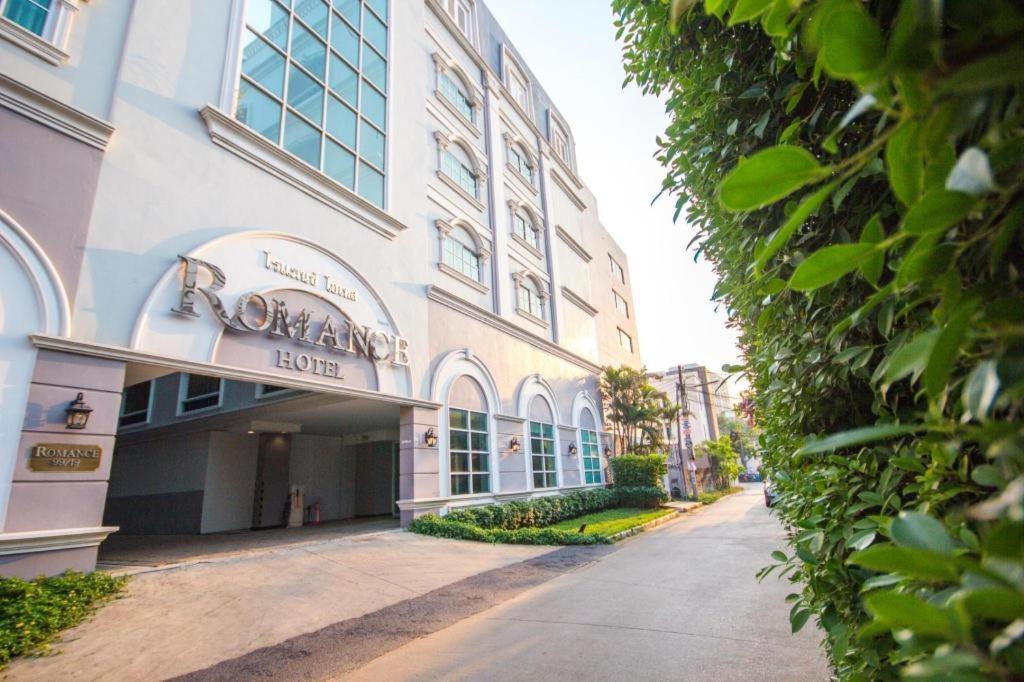 Romance Hotel Srinakarin Bangkok Dış mekan fotoğraf